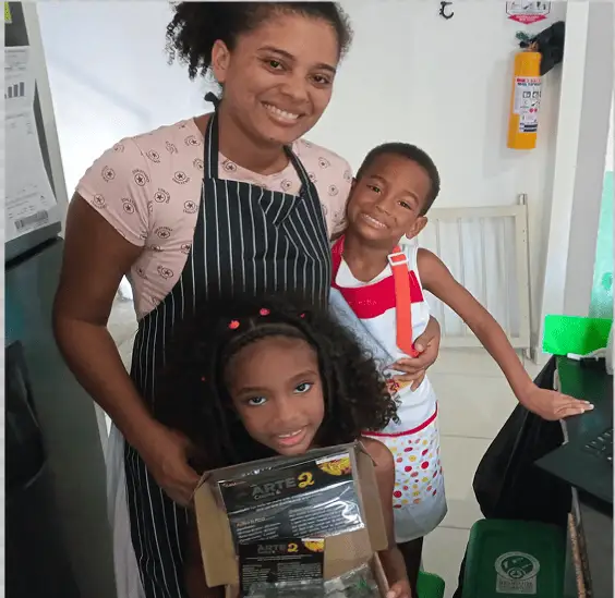 Nós nos inspiramos a transformar e nos transformar pela sustentabilidade